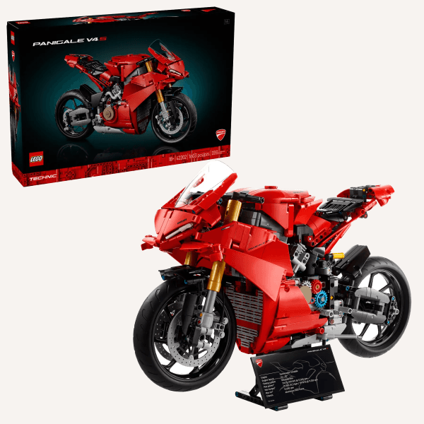 Ducati Panigale V4 S motocikls