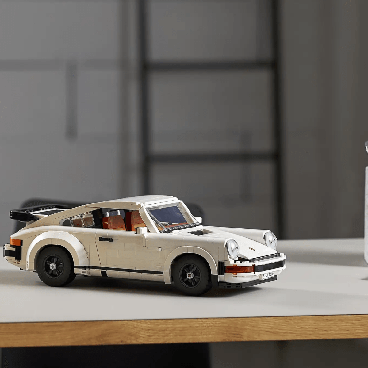 Porsche 911 - Image 2