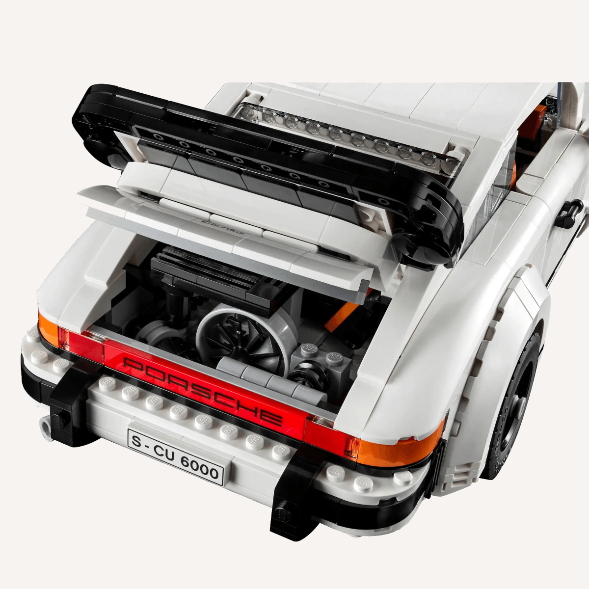 Porsche 911 - Image 4