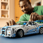 Nissan Skyline GT-R (R34) auto - Image 3