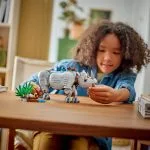 Savvaļas dzīvnieki: Majestātiskais degunradzis ar putniem - Image 2